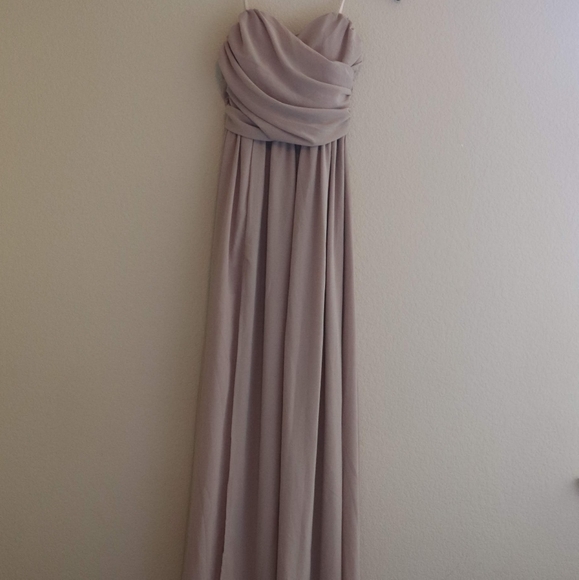 Windsor Dresses & Skirts - Strapless nude color dress from windsor